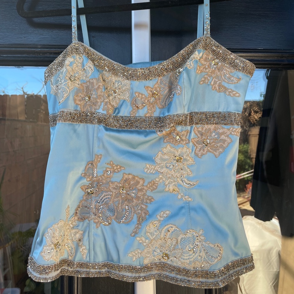 Women’s lace beaded top